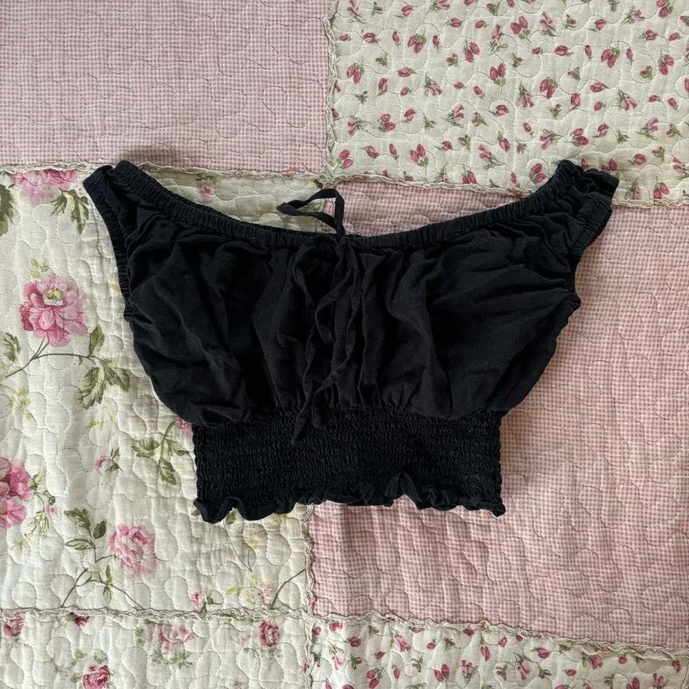 Brandy Melville/John Galt Black Marilyn Crop Top - Picture 1 of 2